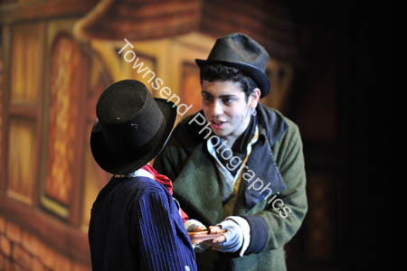 Oliver1748